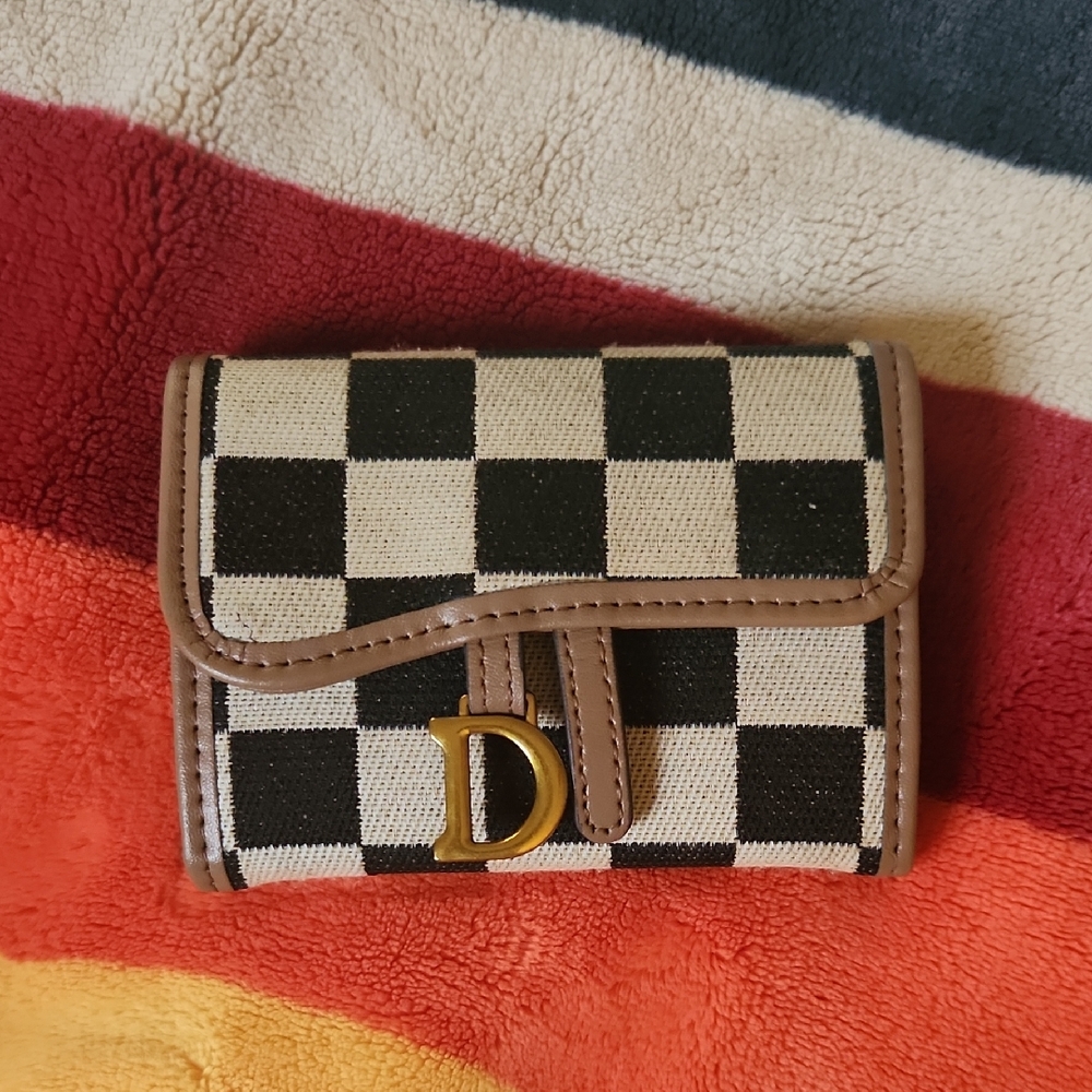 Checkered Black and Tan Women's Wallet/Card Holder